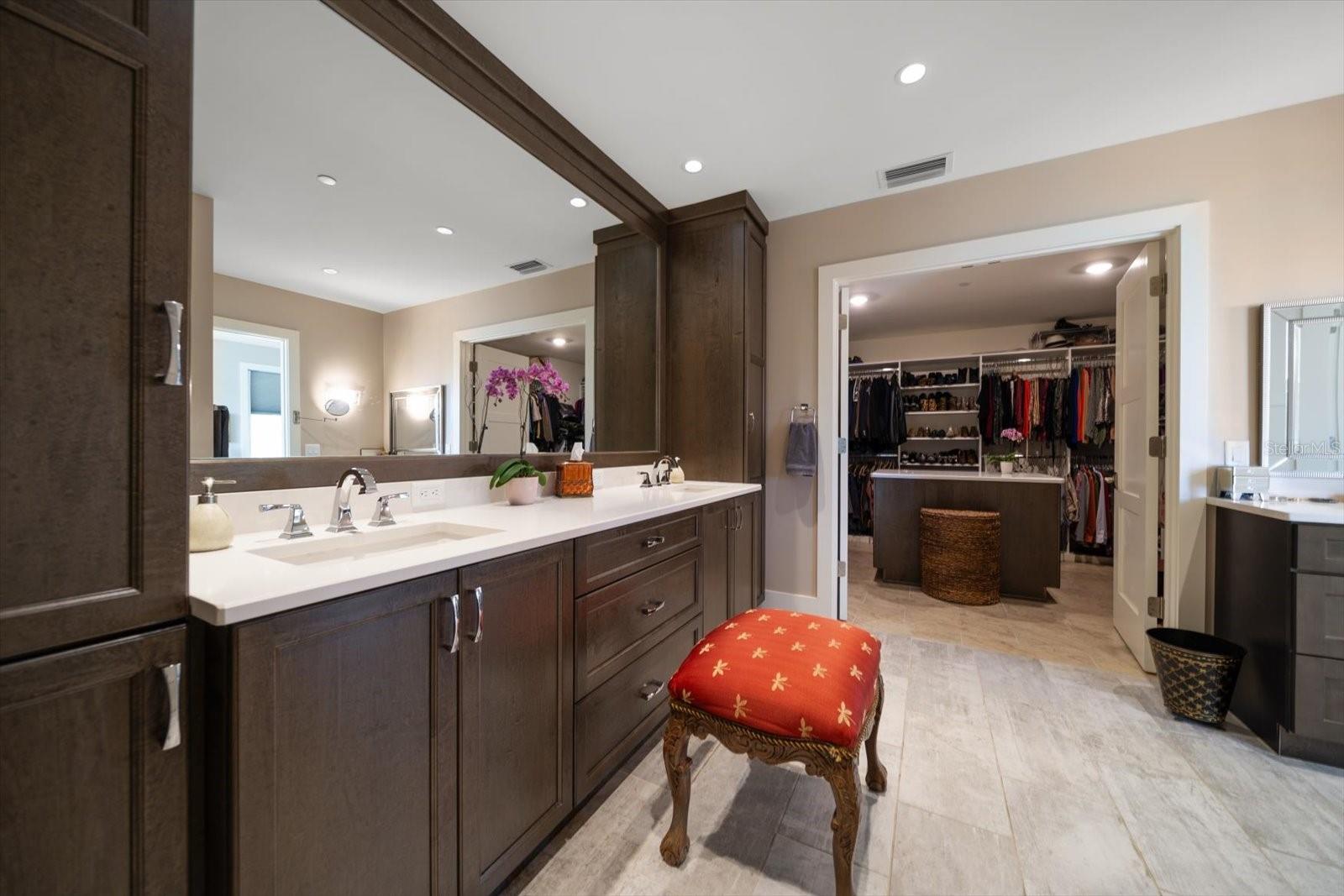 Image 23 of 59 For 145 Belleview Boulevard 201