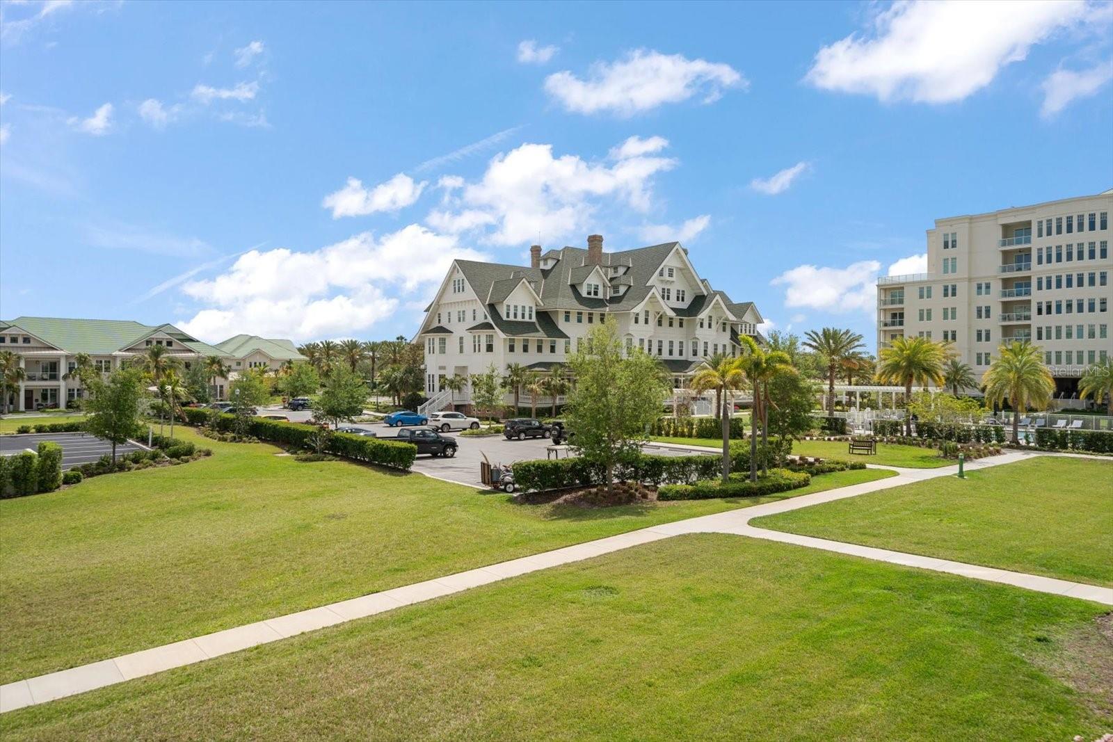 Image 38 of 59 For 145 Belleview Boulevard 201