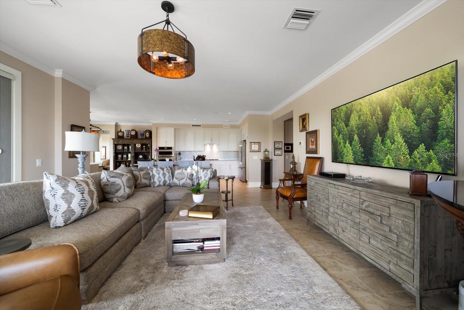 Image 6 of 59 For 145 Belleview Boulevard 201