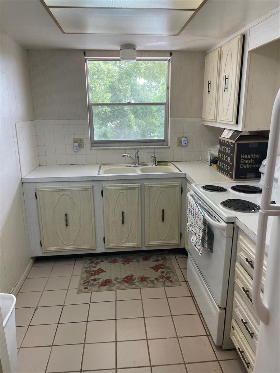 Image 18 of 24 For 5880 38th Avenue N 308