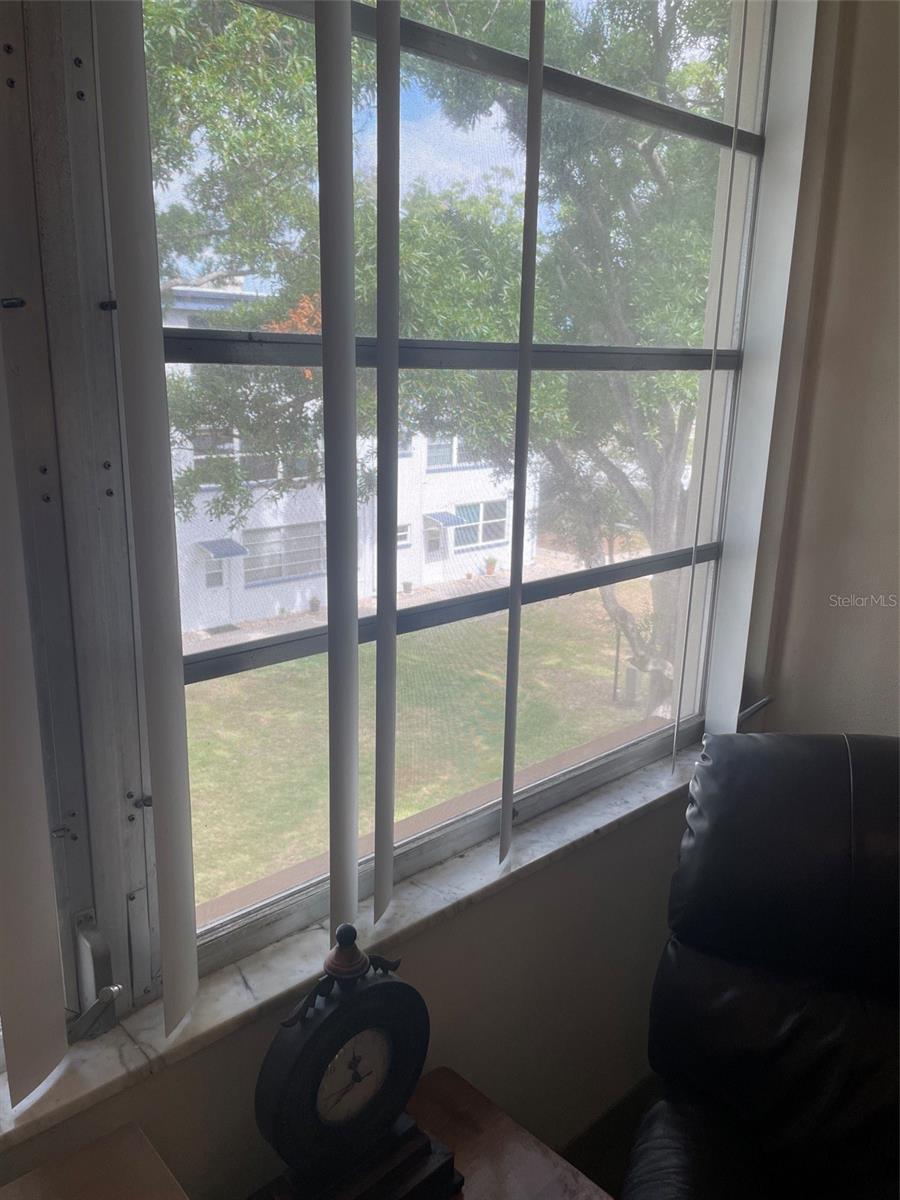 Image 8 of 24 For 5880 38th Avenue N 308