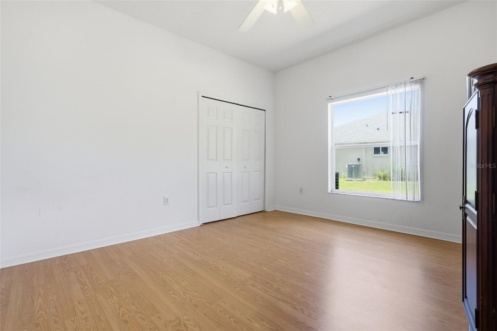 Image 10 of 35 For 2631 Queen Alberta Drive