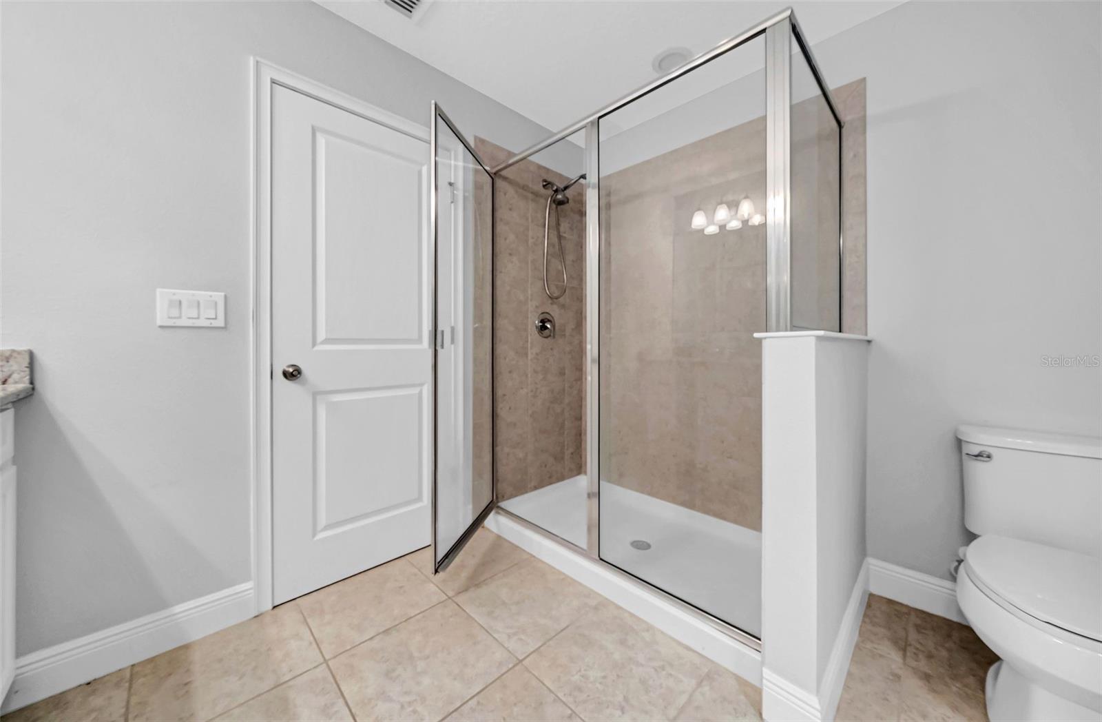 Image 23 of 34 For 11728 Cambium Crown Drive