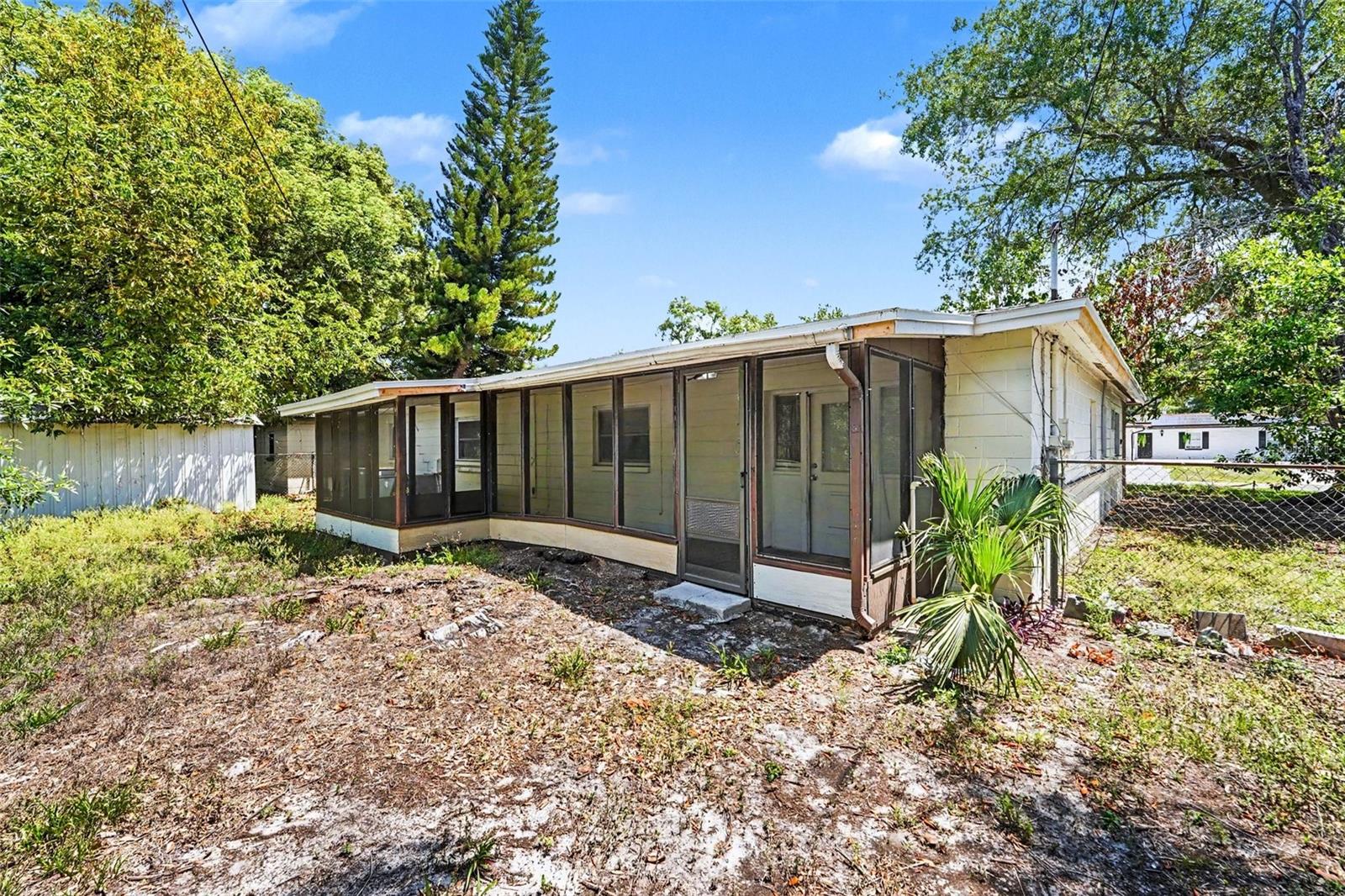 Image 12 of 12 For 14706 Carnation Drive