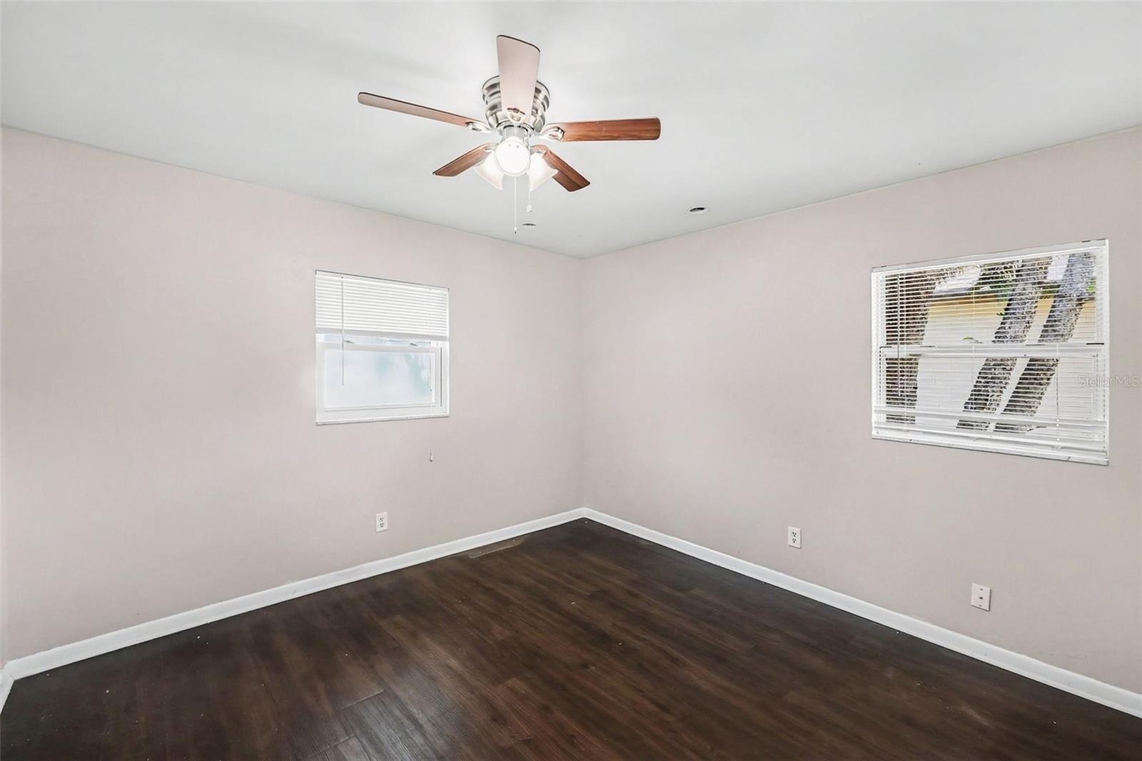 Image 4 of 12 For 14706 Carnation Drive