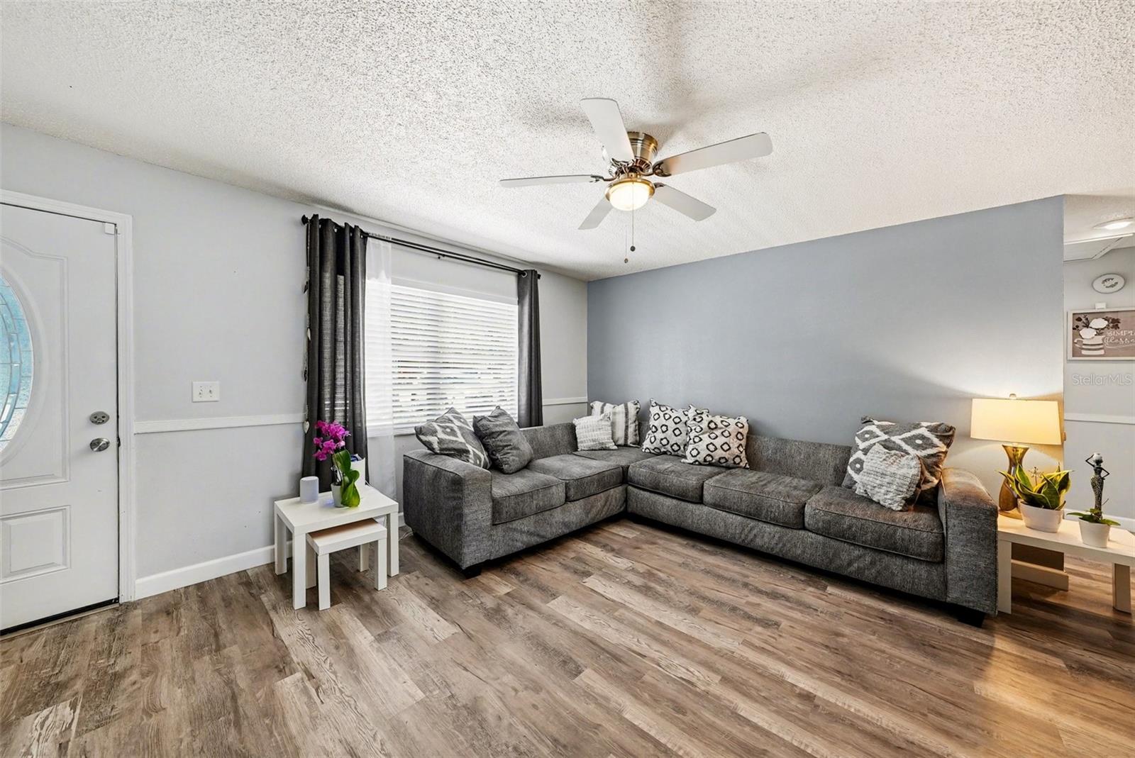 Image 3 of 21 For 5106 Chatsworth Avenue