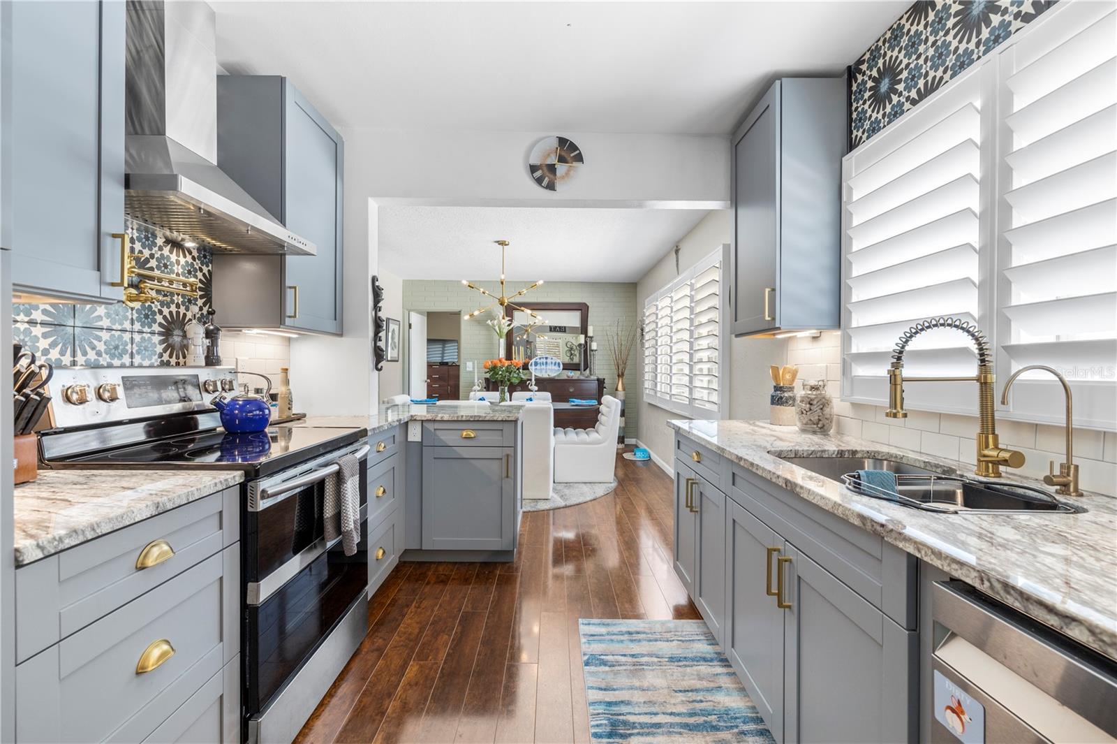 Image 9 of 65 For 8187 23rd Avenue N