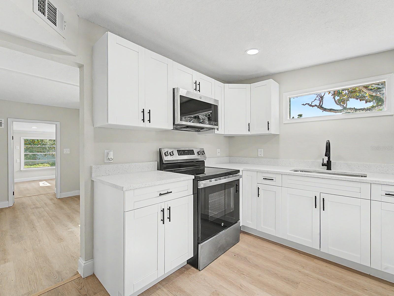 Image 12 of 55 For 7708 Maryland Avenue