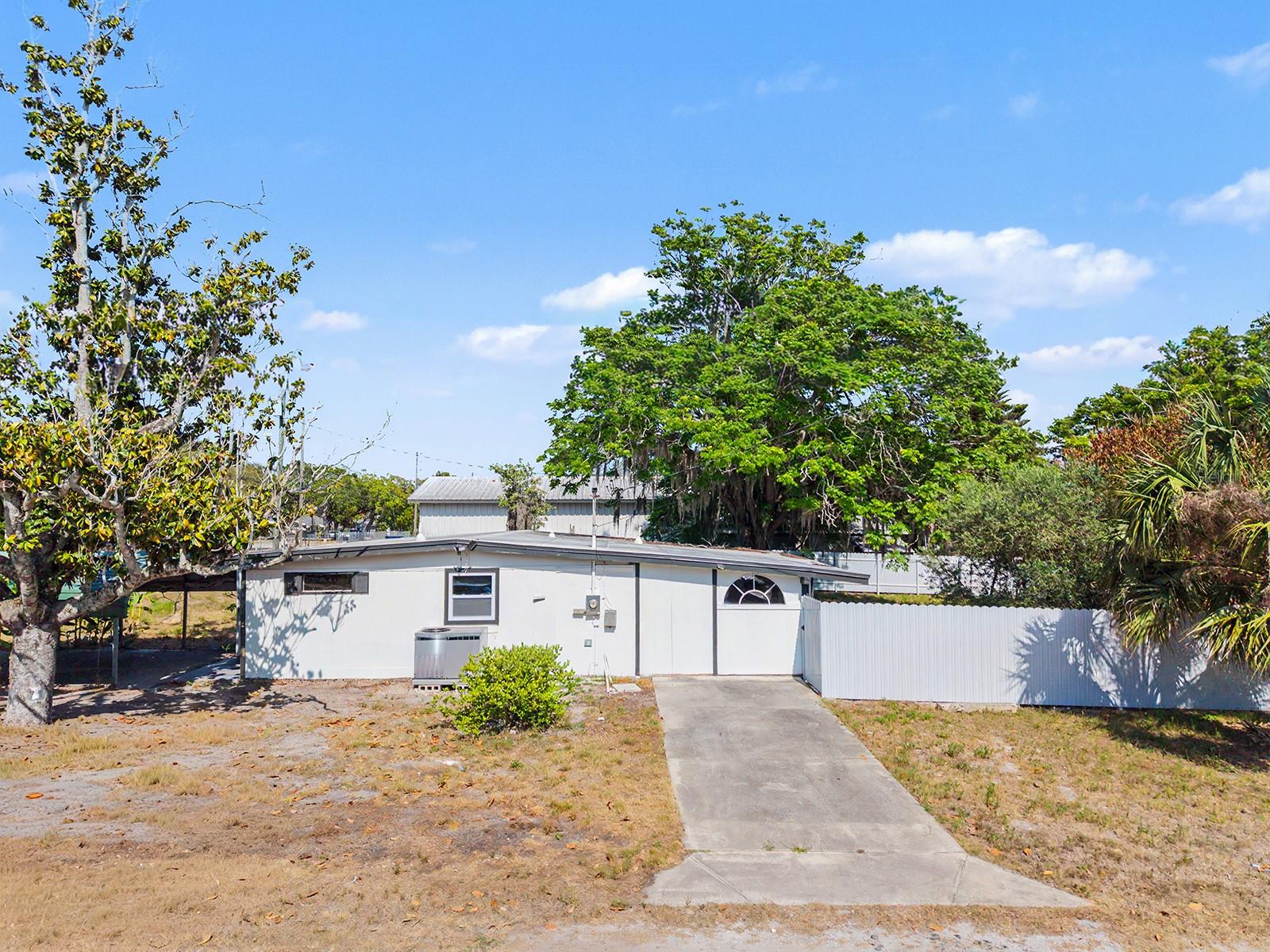 Image 2 of 55 For 7708 Maryland Avenue