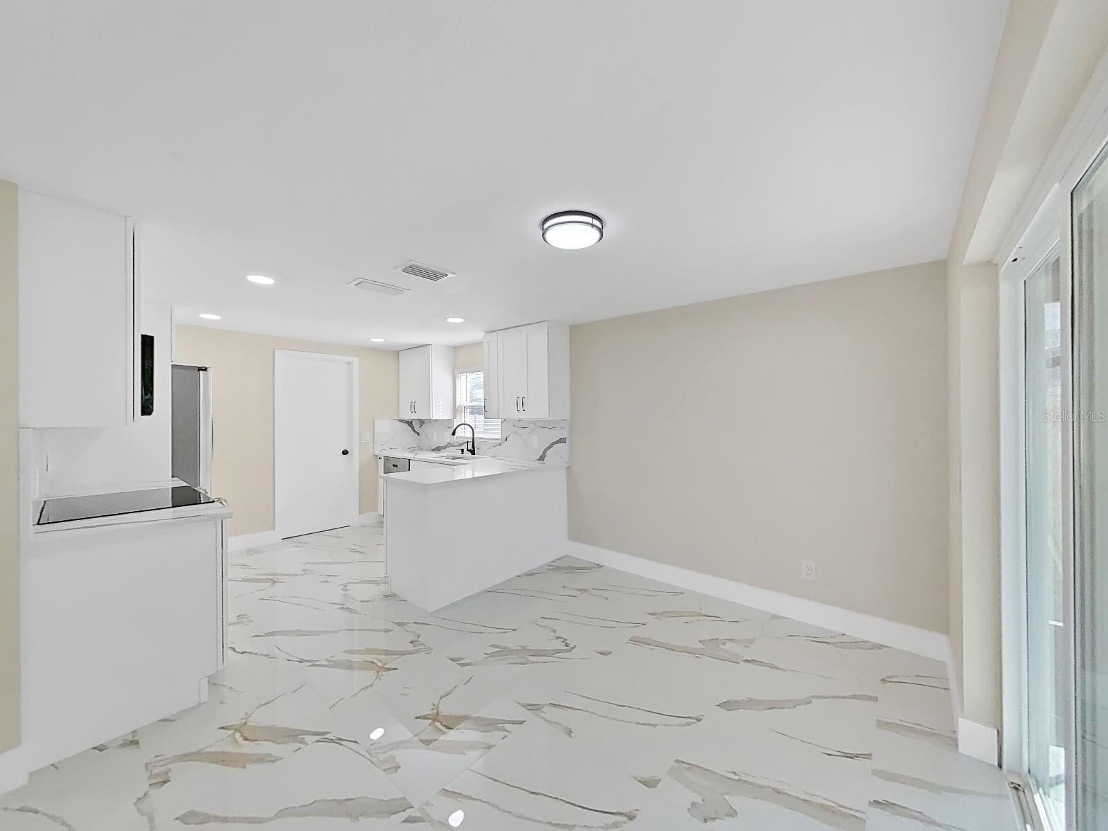 Image 23 of 62 For 7218 Lunita Court