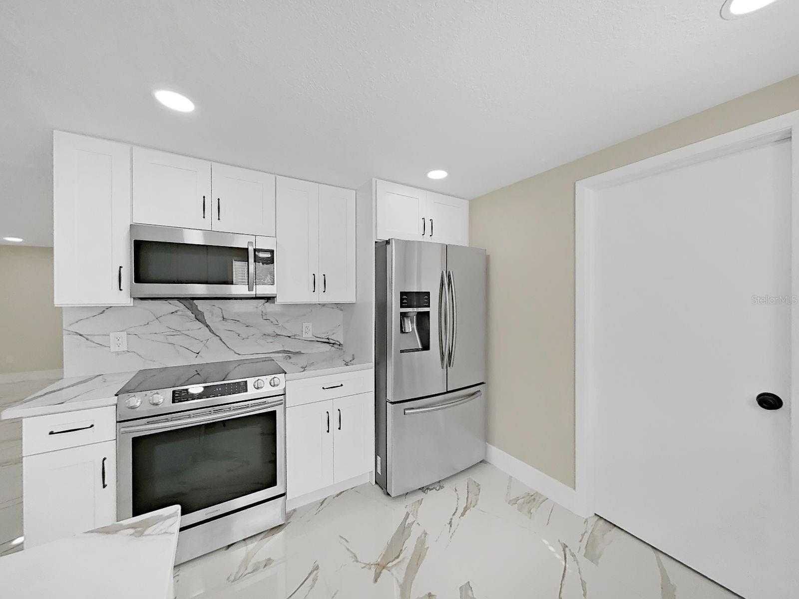 Image 29 of 62 For 7218 Lunita Court