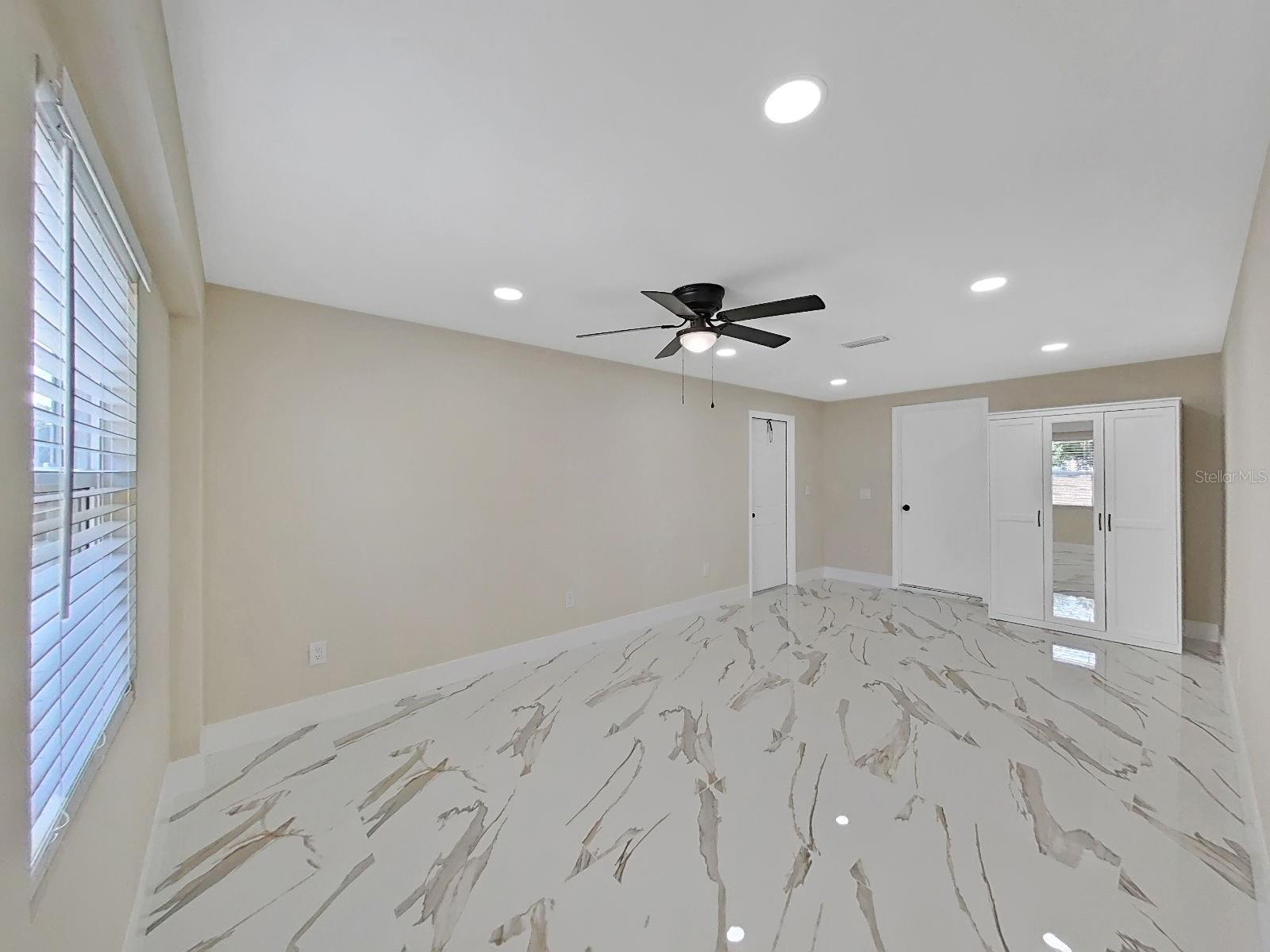 Image 35 of 62 For 7218 Lunita Court