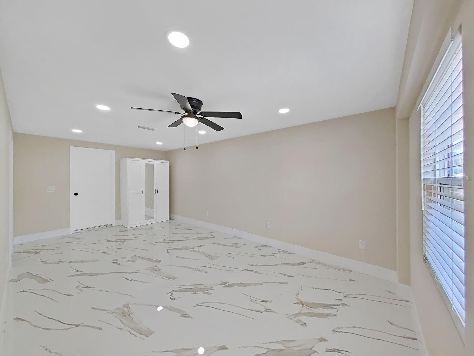 Image 36 of 62 For 7218 Lunita Court