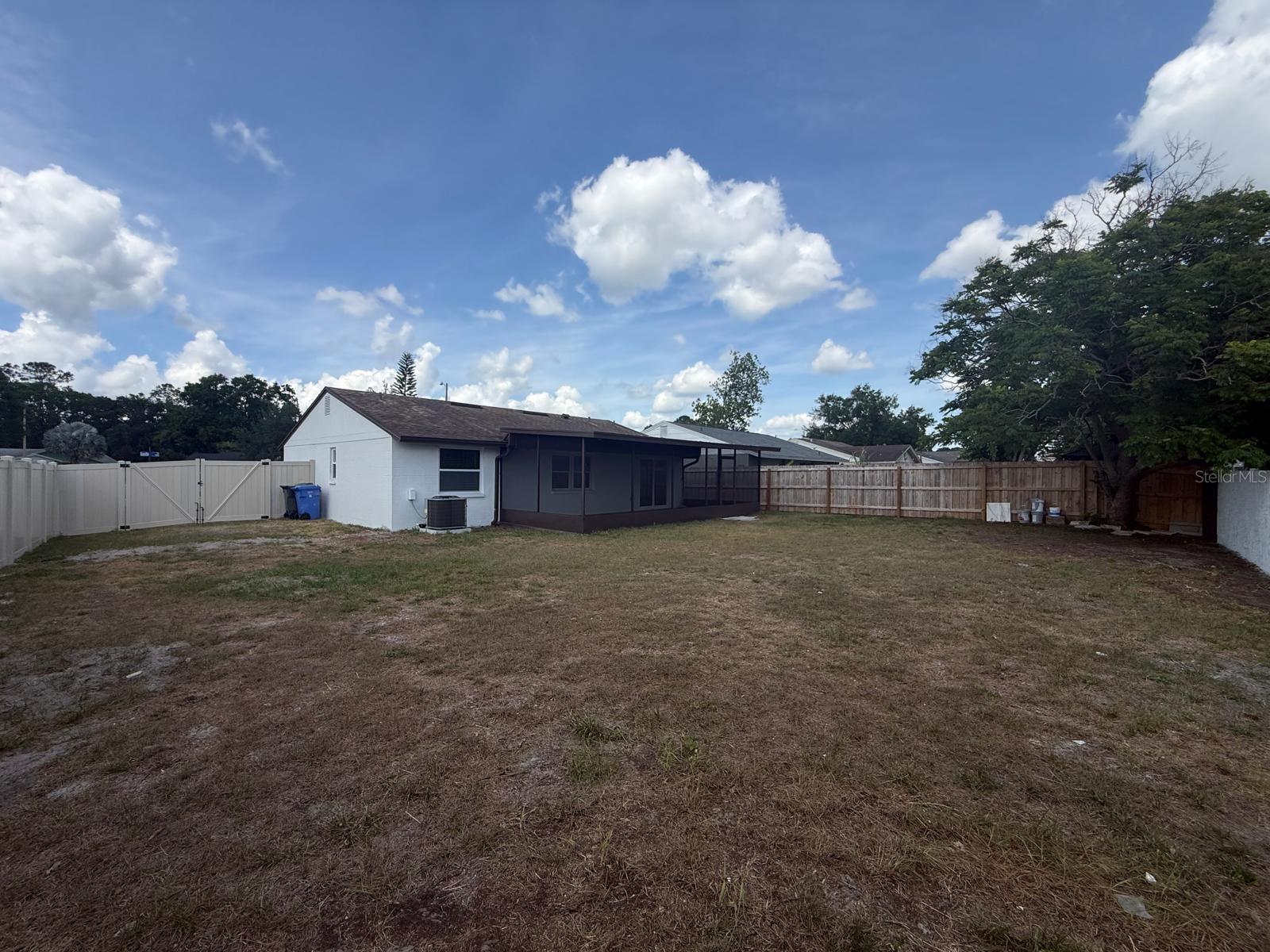 Image 39 of 62 For 7218 Lunita Court
