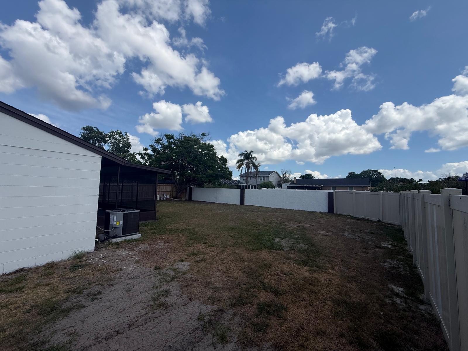 Image 40 of 62 For 7218 Lunita Court