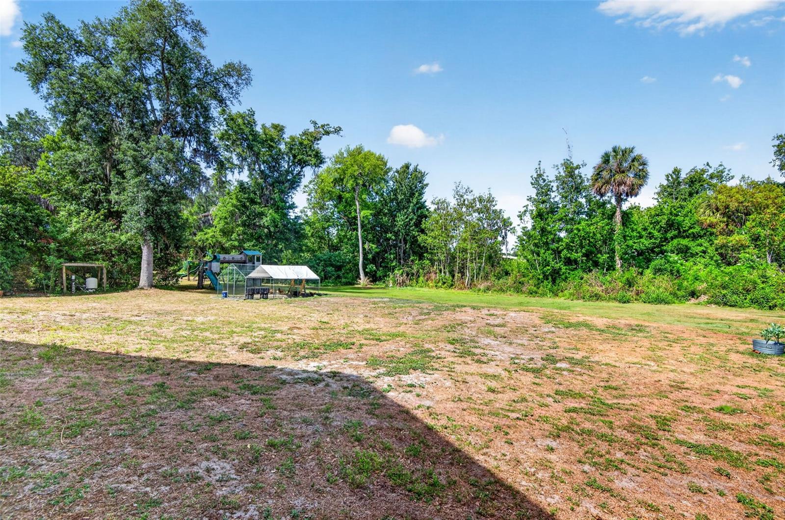 Listing photo id 52 for 2603 Cathedral Oaks Place