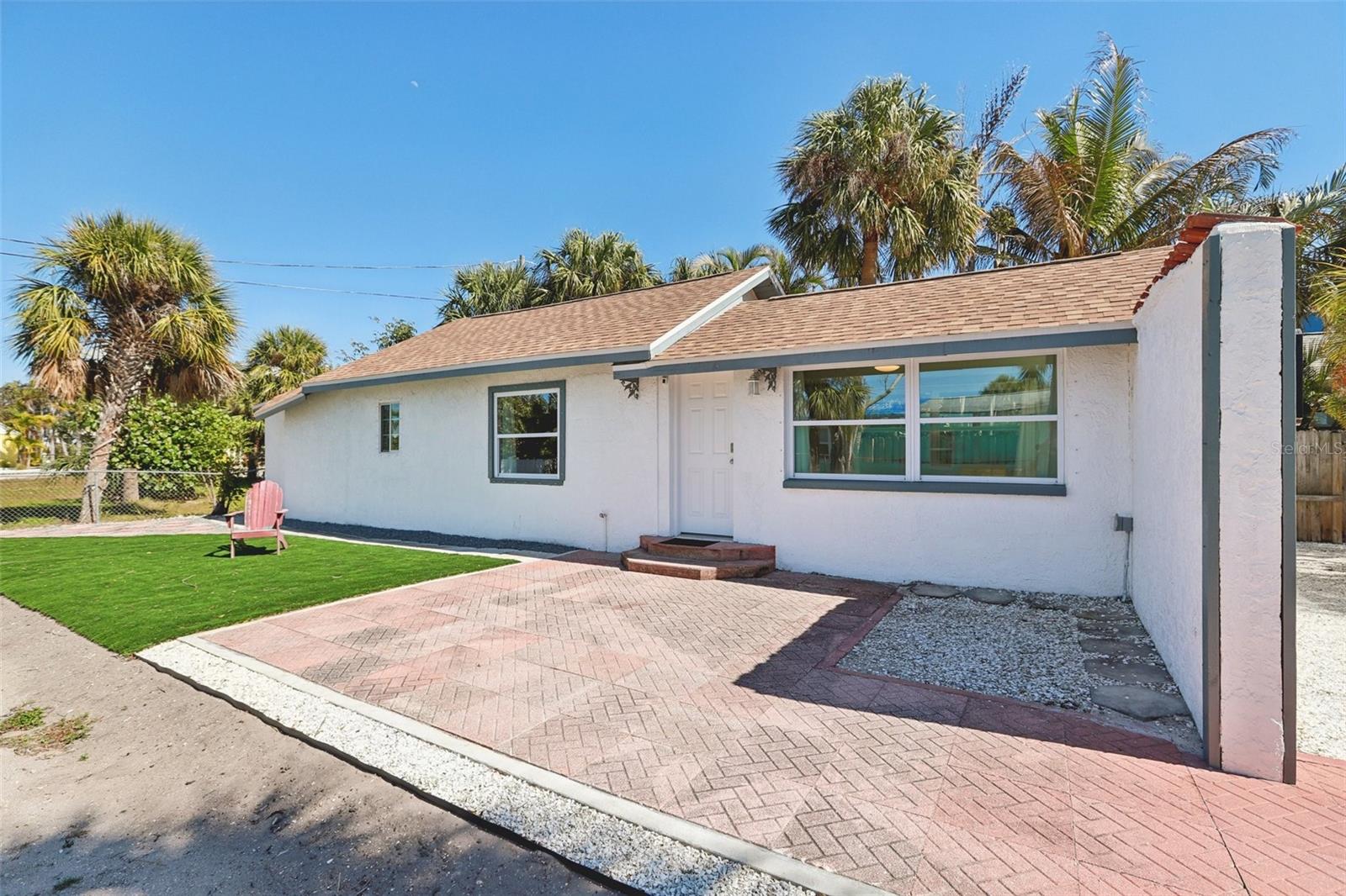 Details for 13135 4th Street E, MADEIRA BEACH, FL 33708