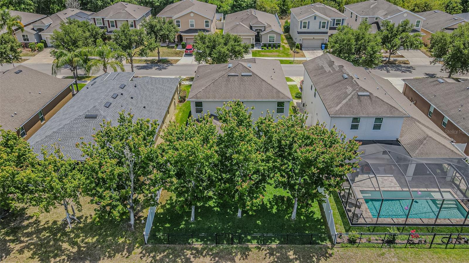 Image 40 of 40 For 11615 Warren Oaks Place