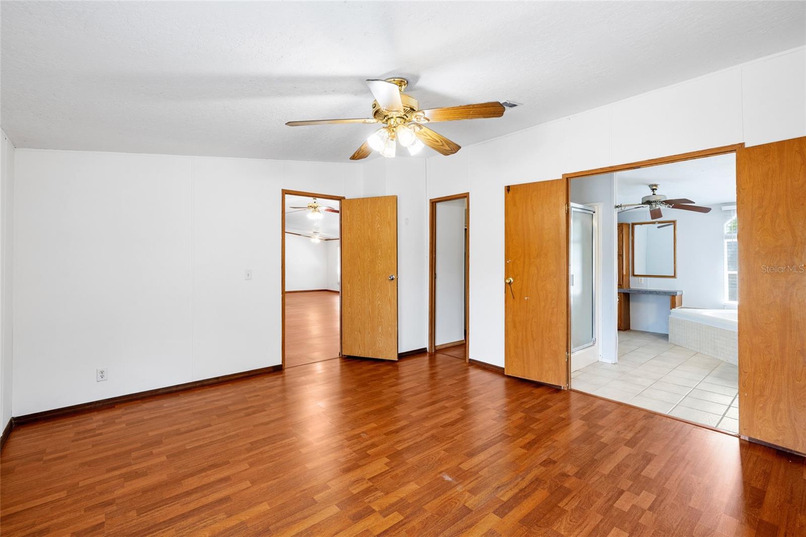 Listing photo id 21 for 12507 Icewood Court