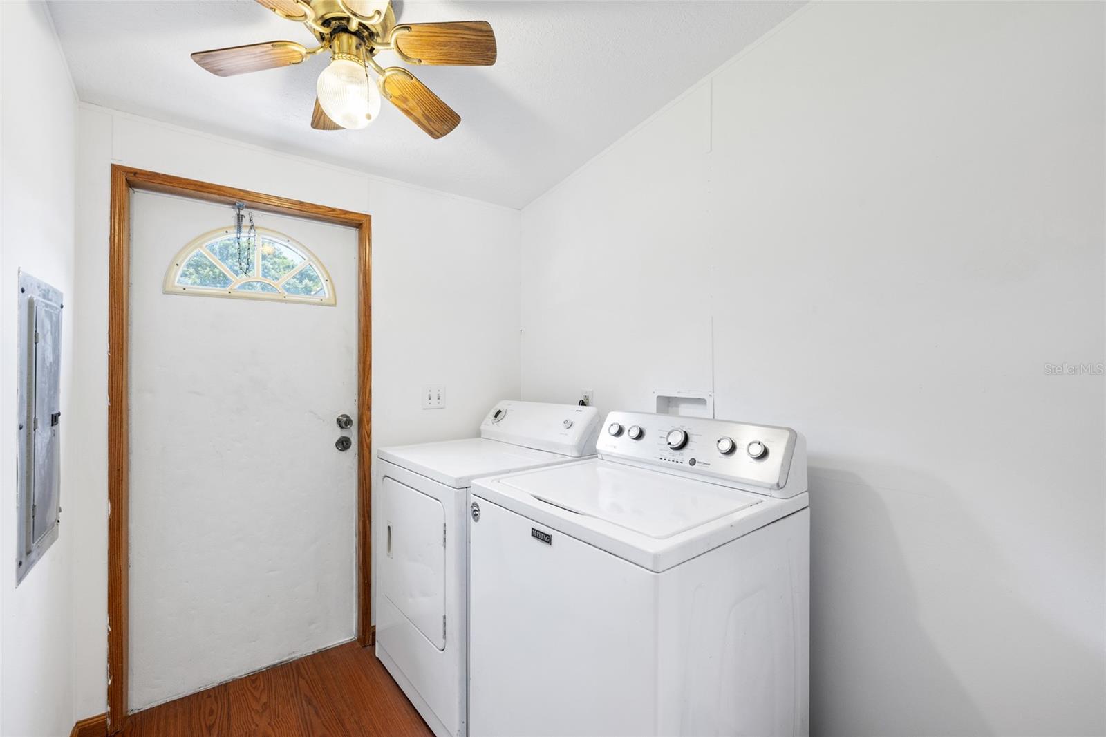 Listing photo id 32 for 12507 Icewood Court