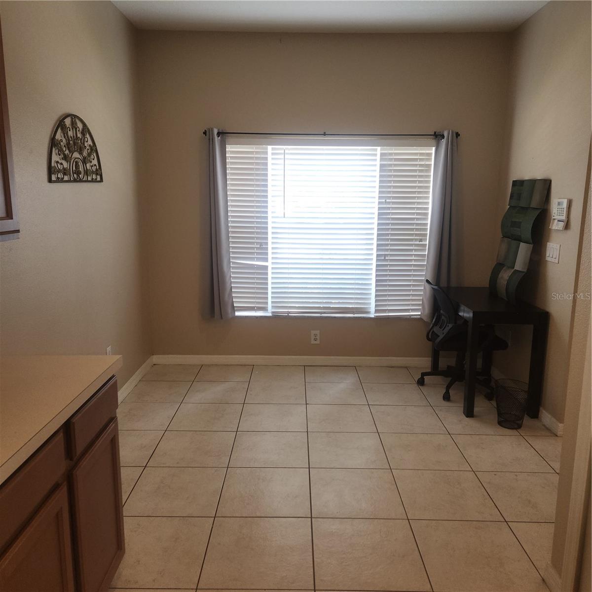 Image 5 of 14 For 31209 Flannery Court