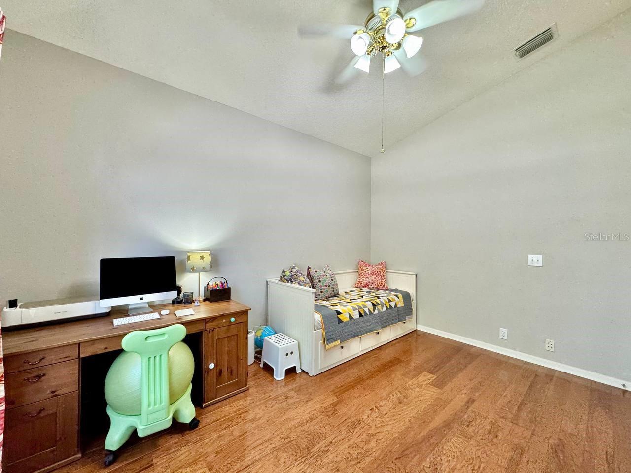 Image 13 of 66 For 16934 Melissa Ann Drive
