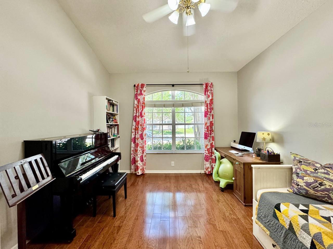 Image 14 of 66 For 16934 Melissa Ann Drive