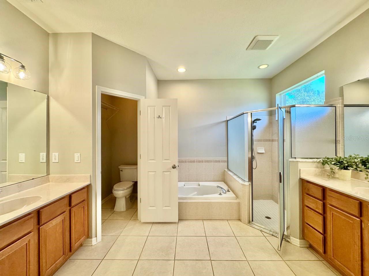 Image 20 of 66 For 16934 Melissa Ann Drive