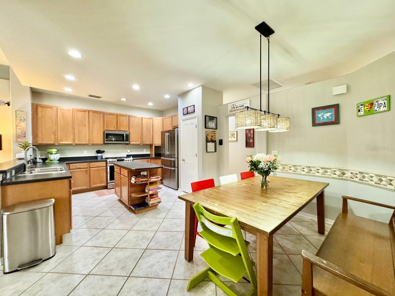 Image 25 of 66 For 16934 Melissa Ann Drive