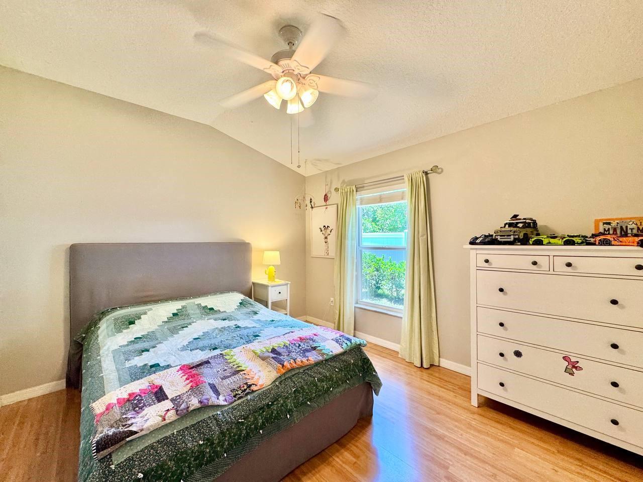 Image 41 of 66 For 16934 Melissa Ann Drive