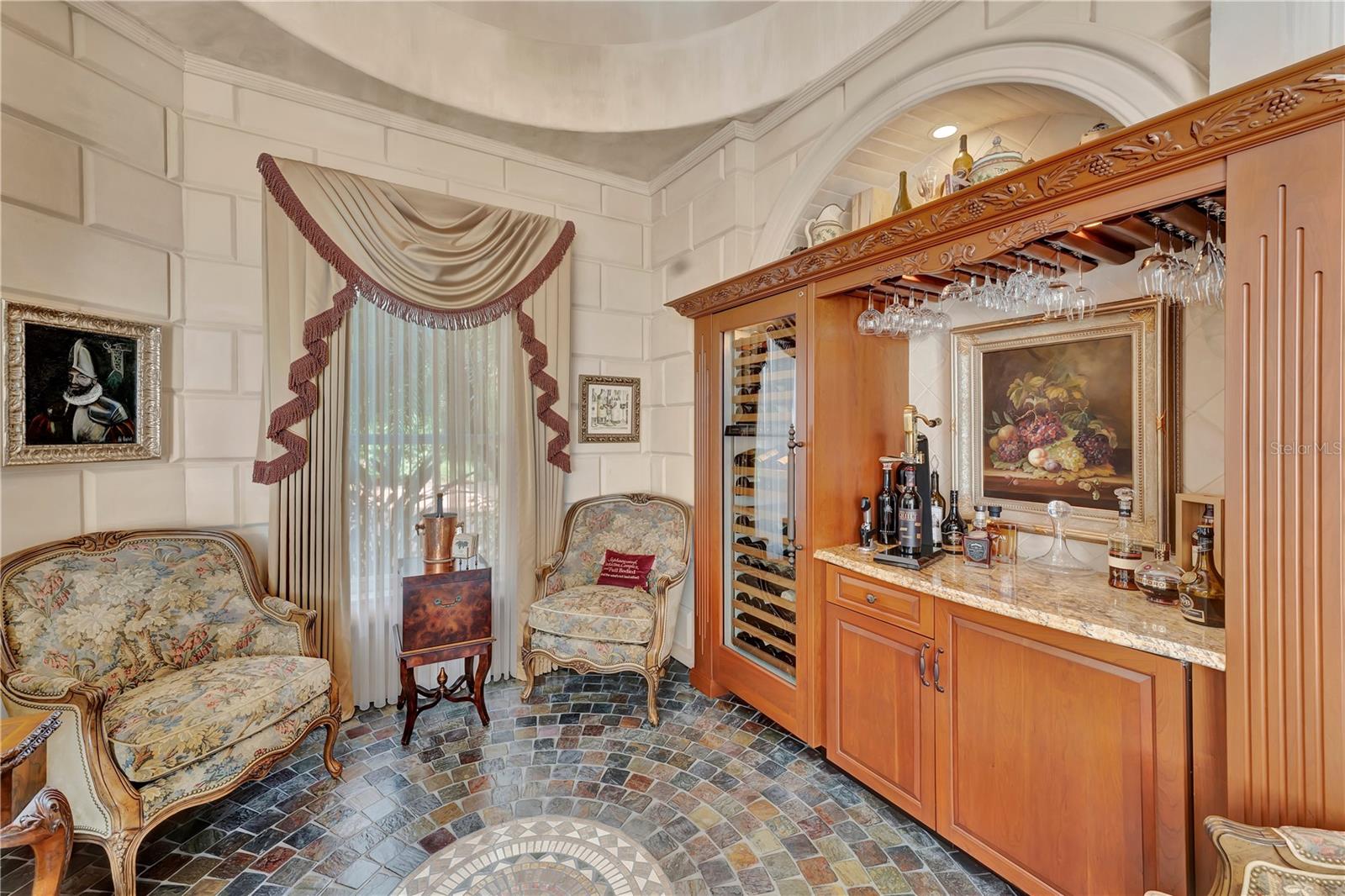 Image 32 of 98 For 416 81st Street W