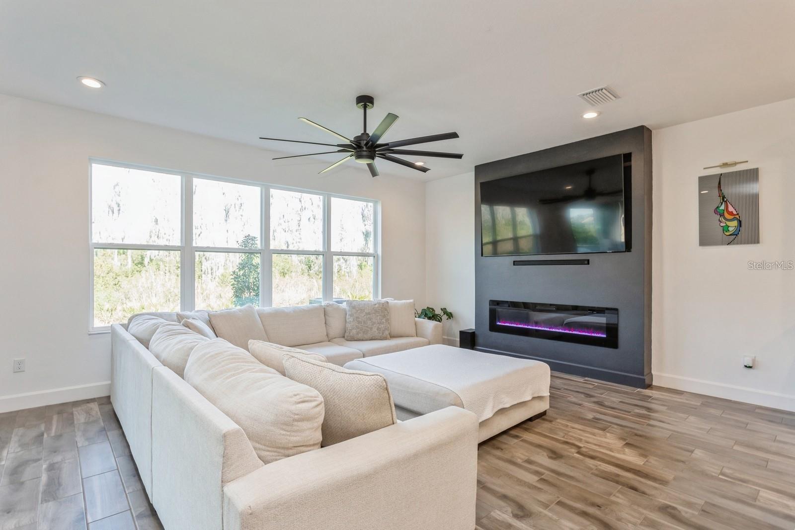 Image 15 of 44 For 3281 Great Banyan Way