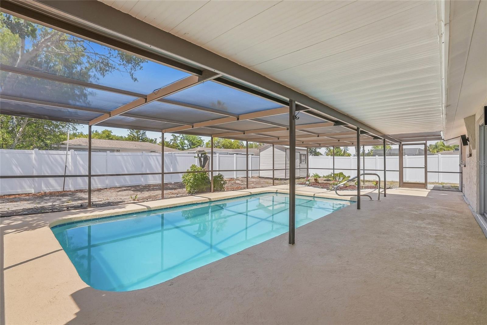 Image 31 of 37 For 6643 Carnation Way
