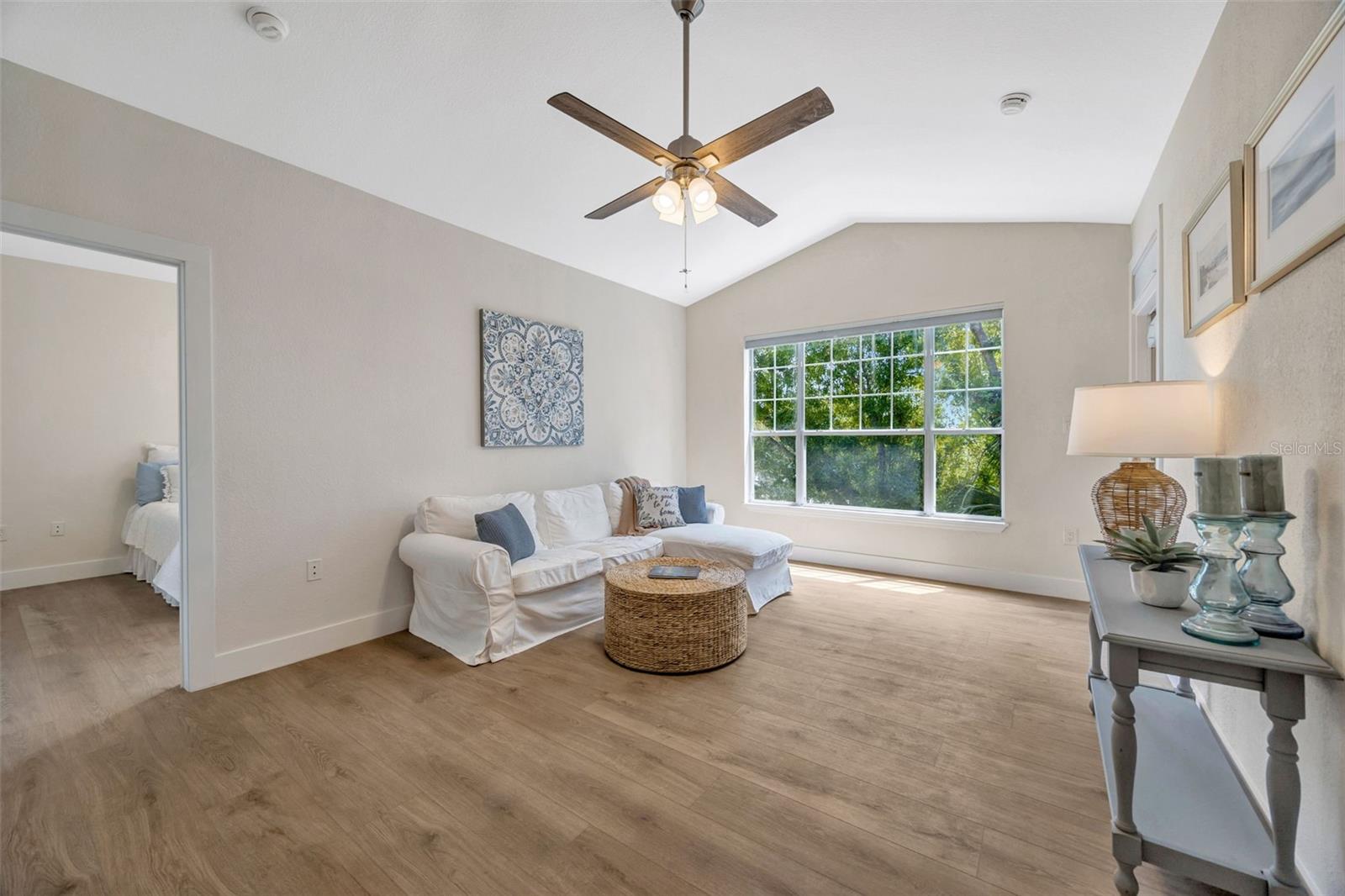 Image 13 of 47 For 5000 Culbreath Key Way 1-306