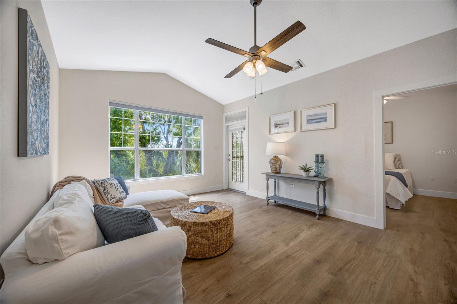 Image 14 of 47 For 5000 Culbreath Key Way 1-306