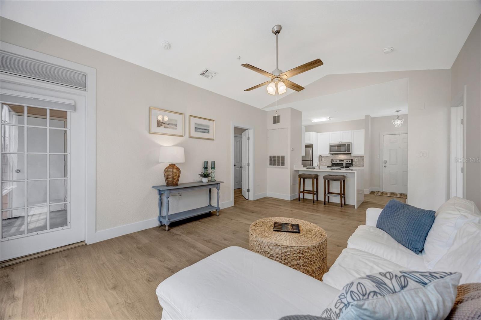 Image 16 of 47 For 5000 Culbreath Key Way 1-306