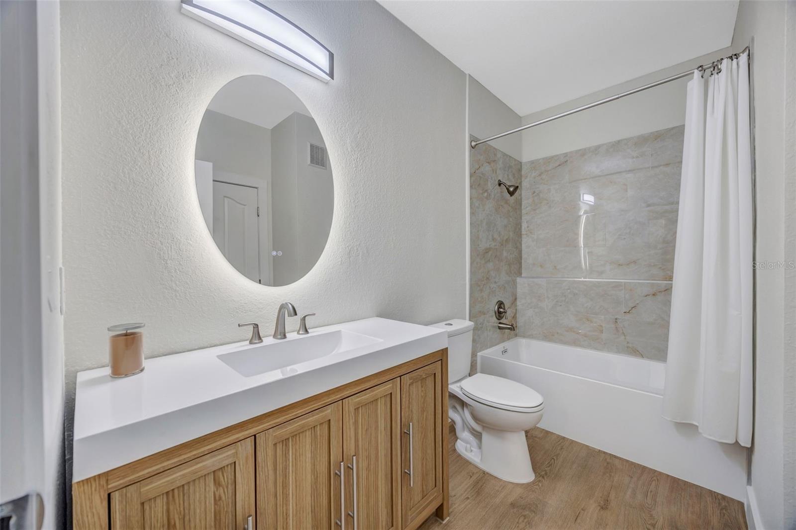 Image 29 of 47 For 5000 Culbreath Key Way 1-306
