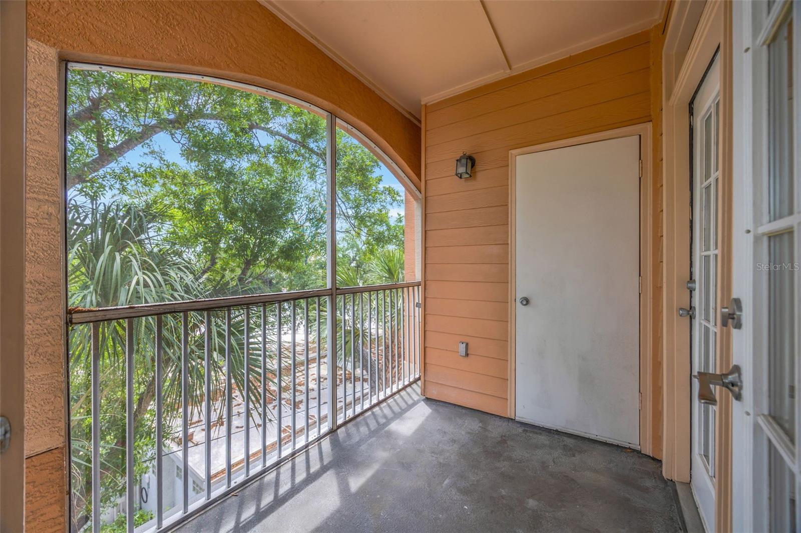 Image 31 of 47 For 5000 Culbreath Key Way 1-306