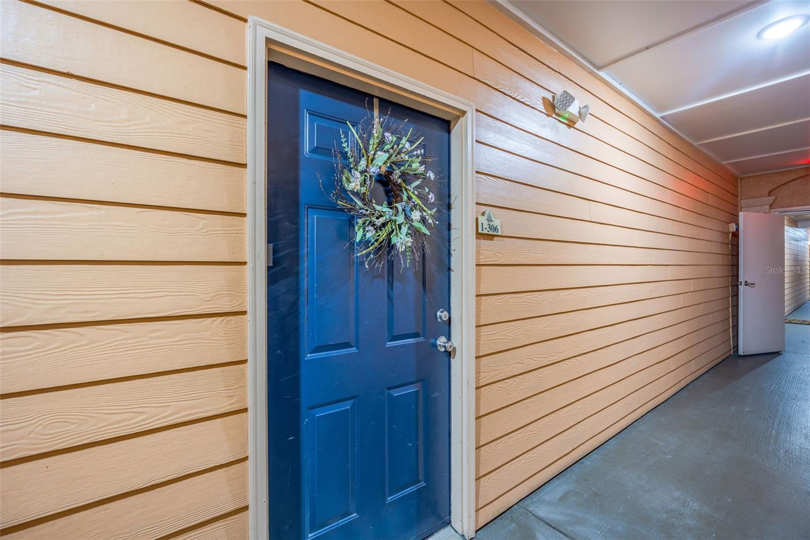 Image 33 of 47 For 5000 Culbreath Key Way 1-306