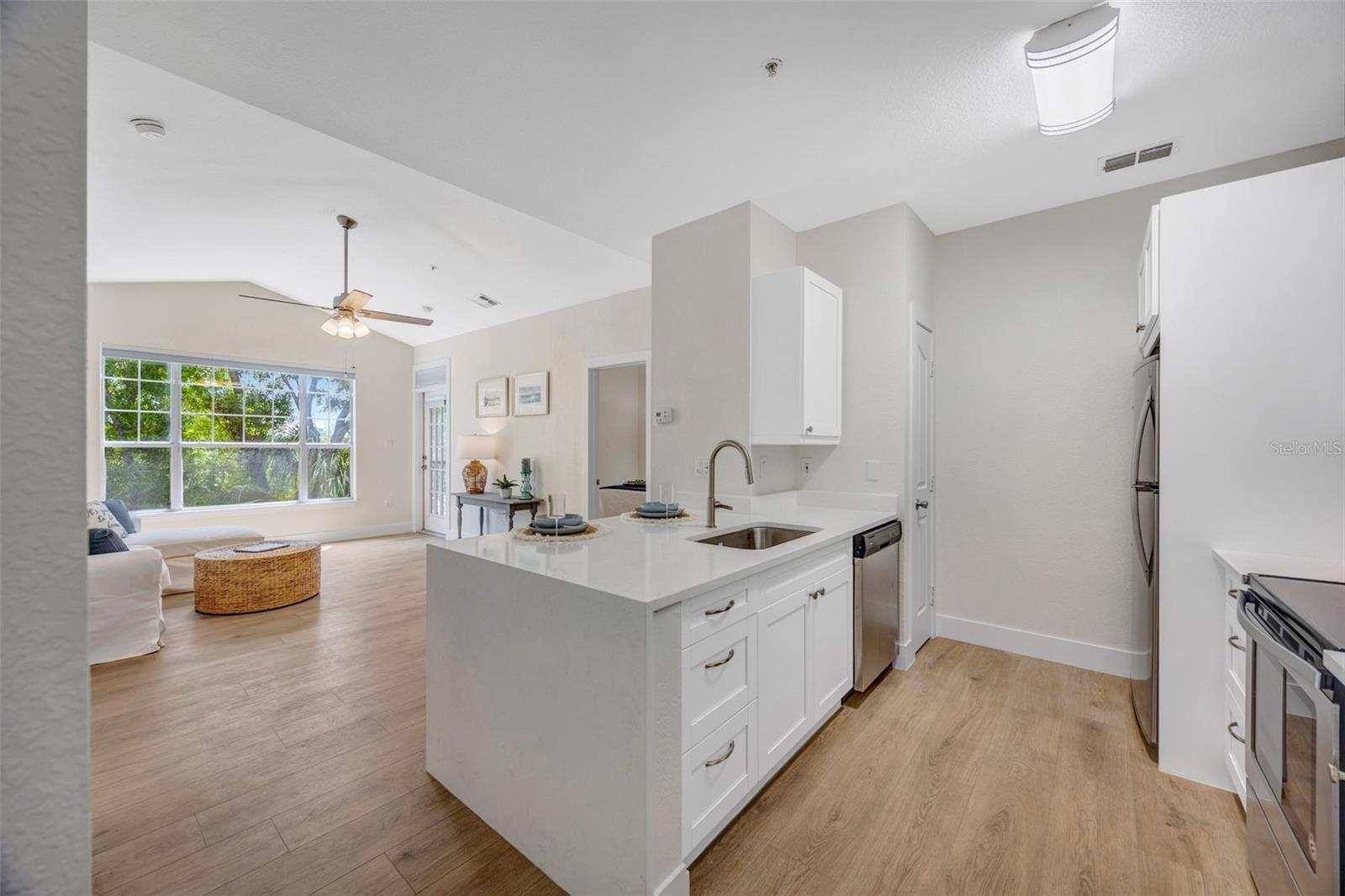 Image 6 of 47 For 5000 Culbreath Key Way 1-306