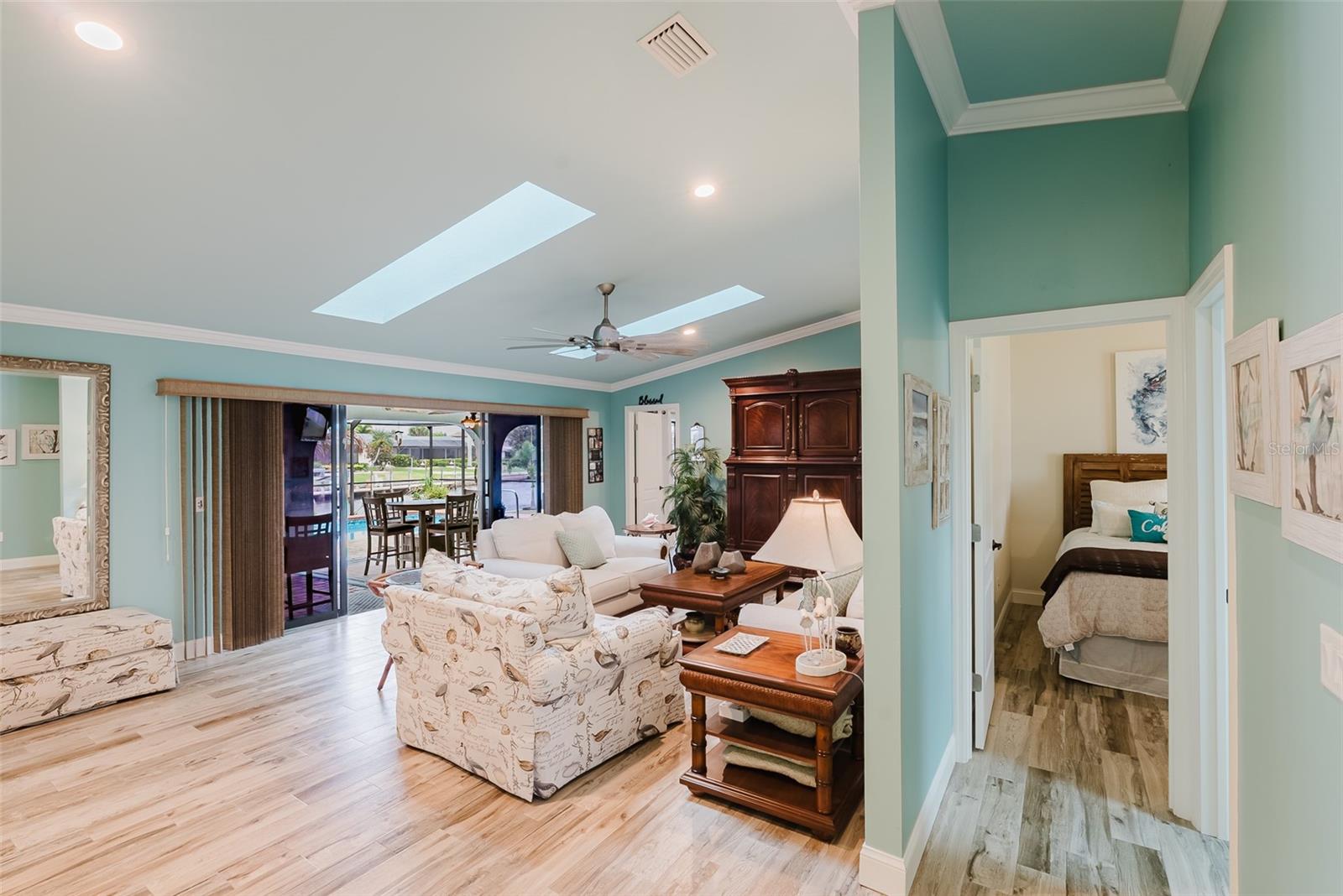 Image 16 of 86 For 2539 Brazilia Court