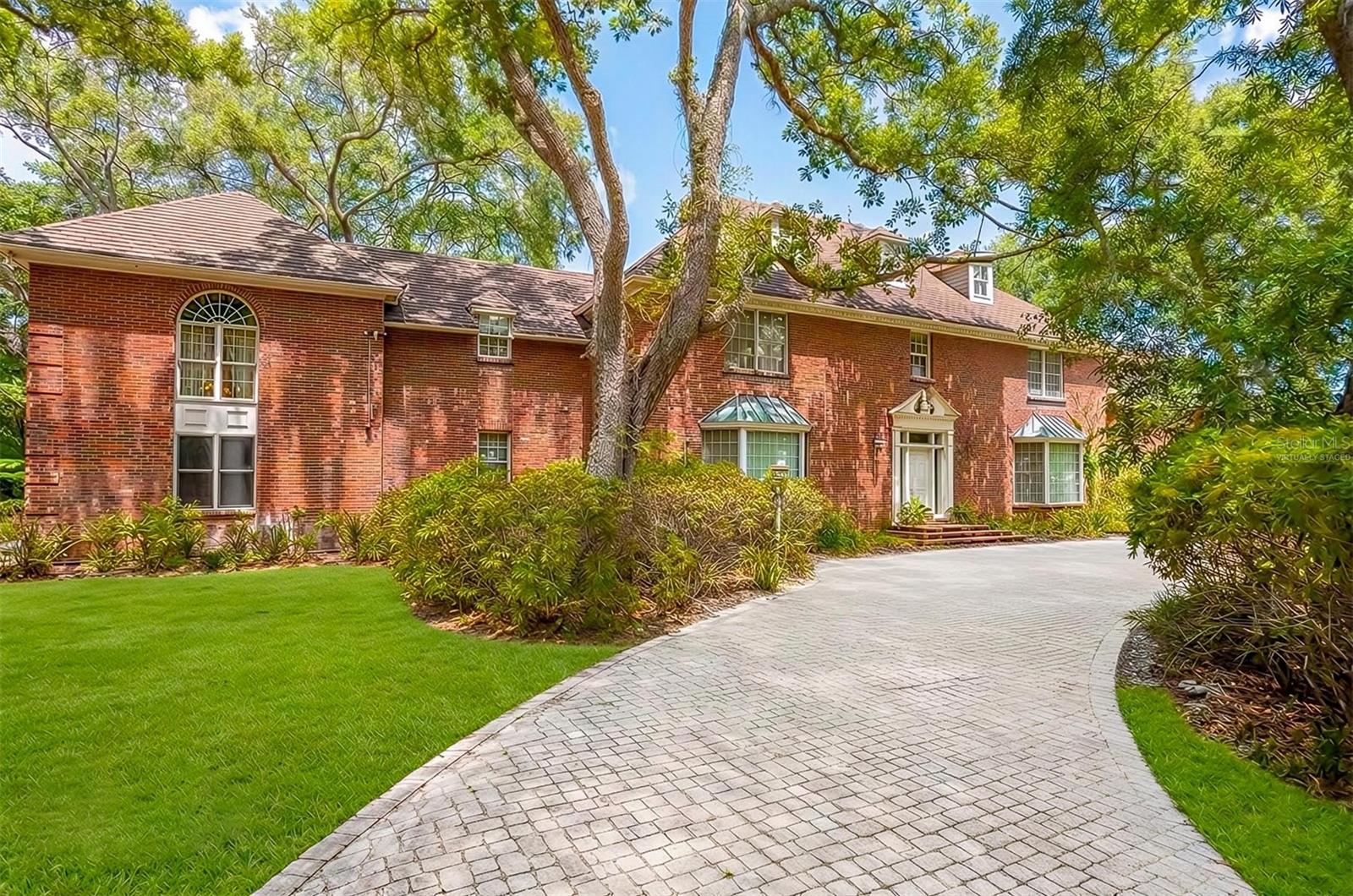 Details for 2124 Laurence Drive, CLEARWATER, FL 33764
