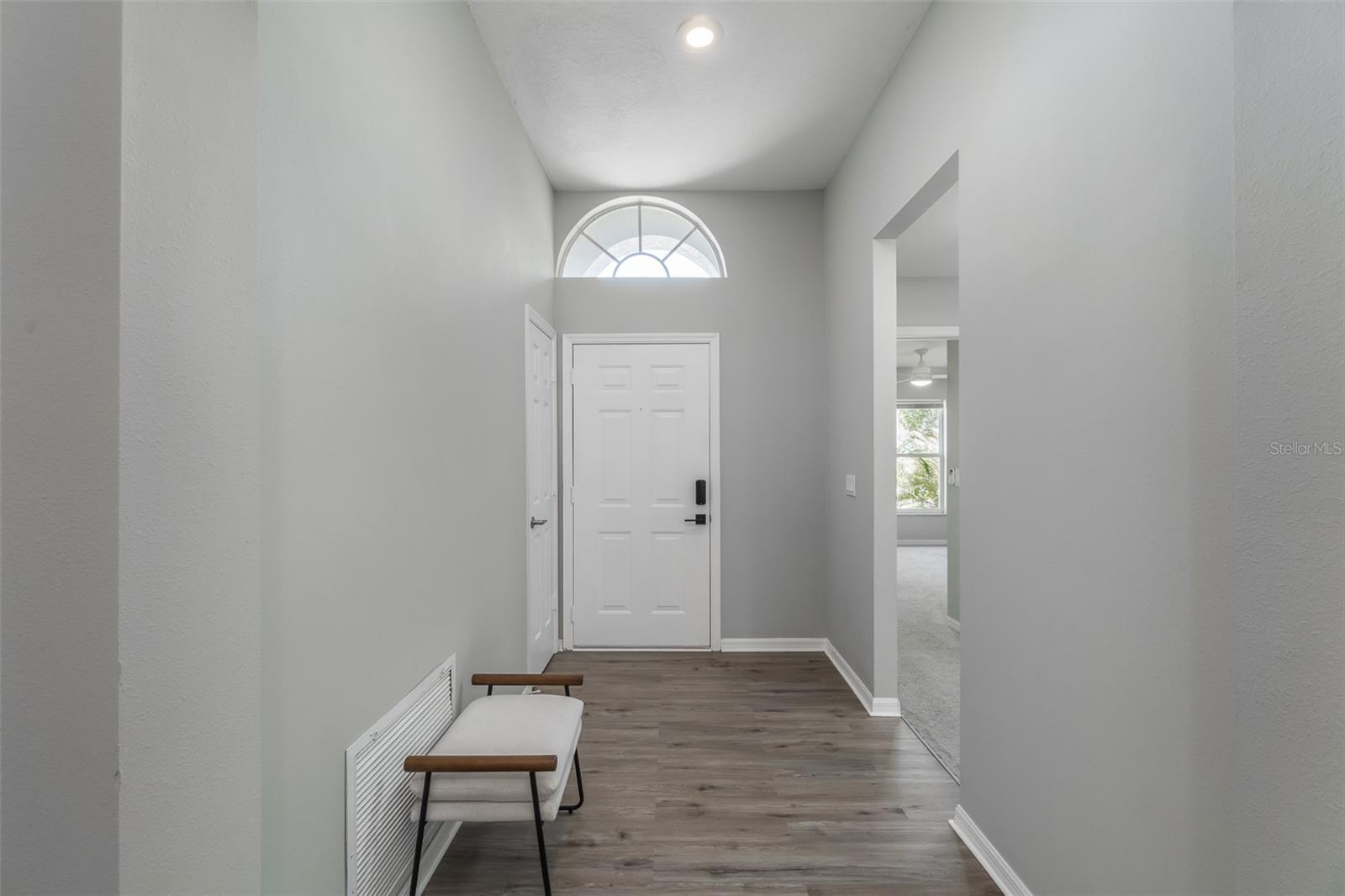 Image 3 of 25 For 1707 Bondurant Way