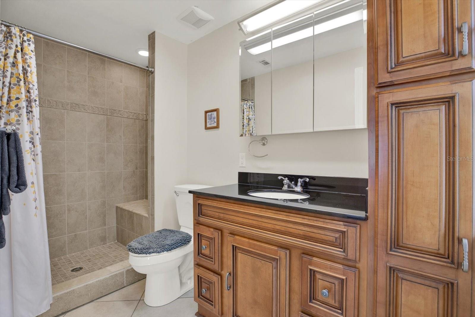Image 26 of 68 For 14725 Crown Drive