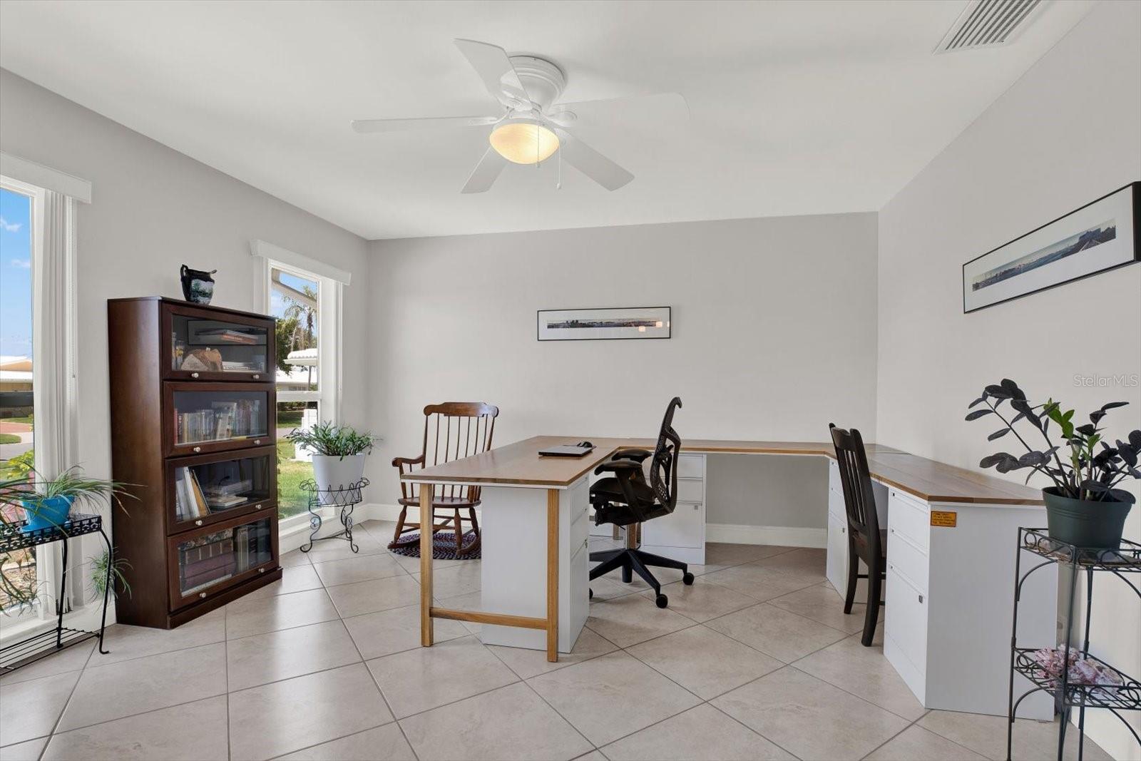 Image 31 of 68 For 14725 Crown Drive