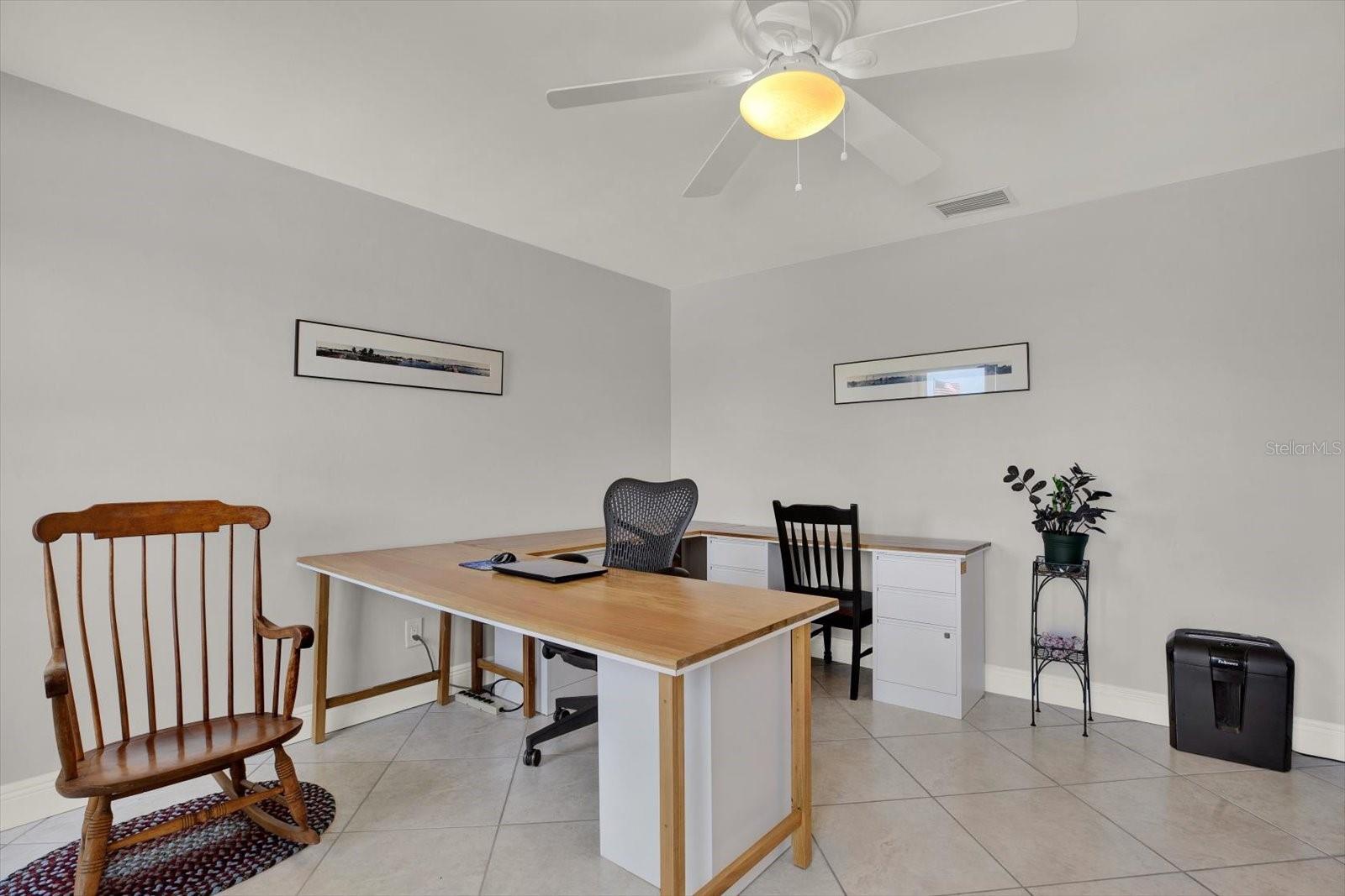 Image 33 of 68 For 14725 Crown Drive