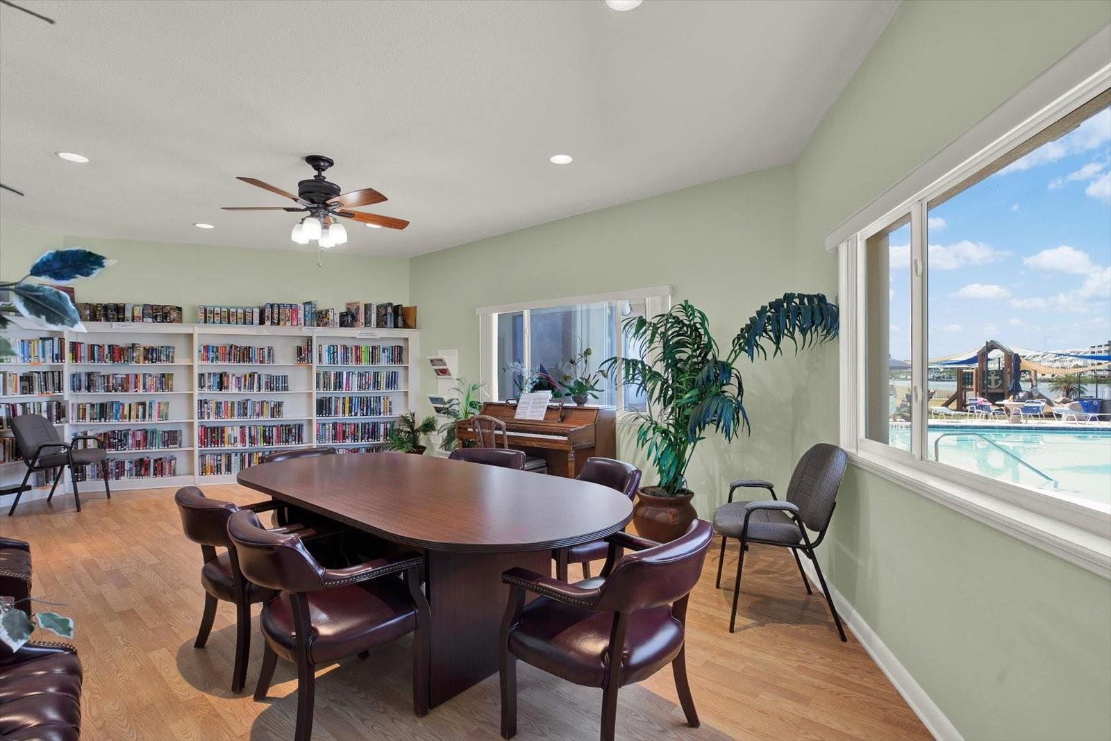Image 51 of 68 For 14725 Crown Drive