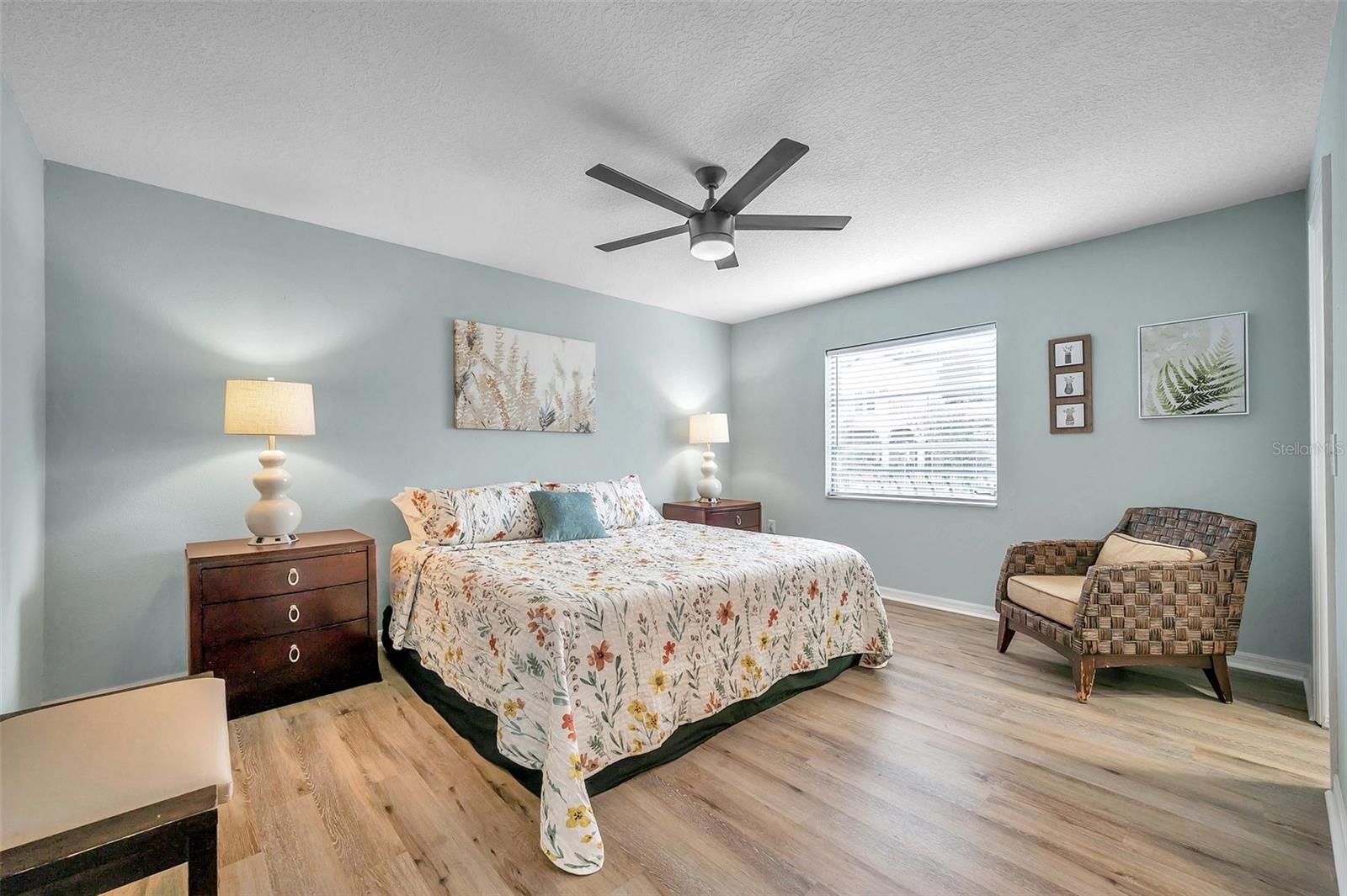 Image 33 of 60 For 717 Carolina Avenue