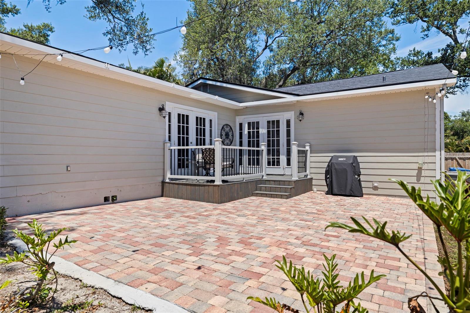 Image 30 of 34 For 1010 43rd Avenue N