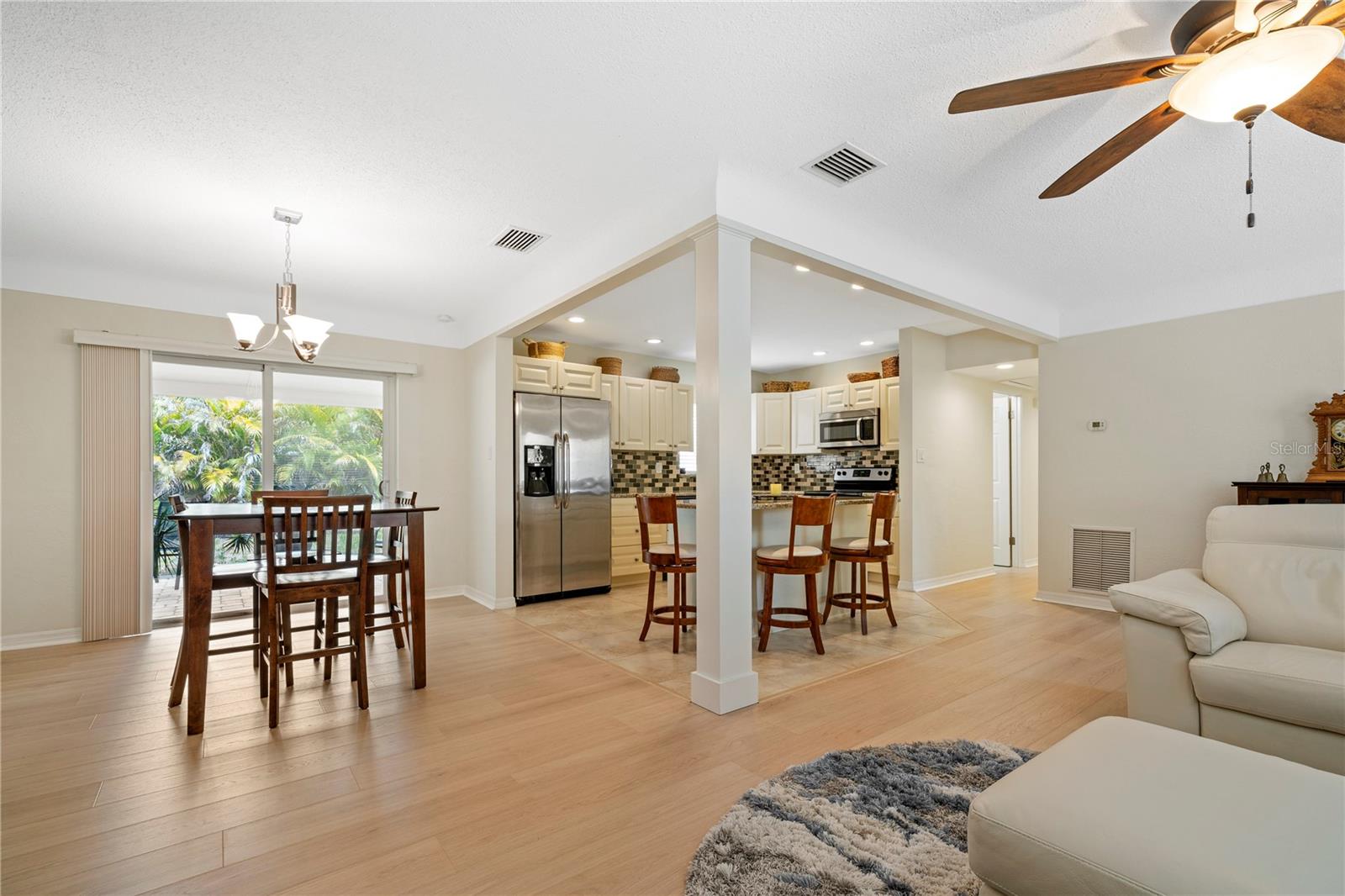Image 11 of 43 For 5965 15th Street N